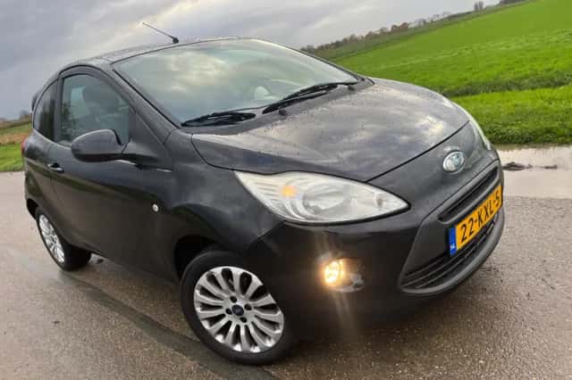 Ford Ka (2010) thumbnail 1