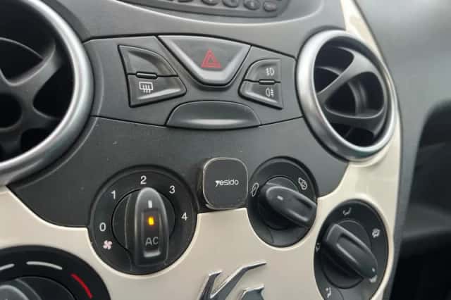 Ford Ka (2010) thumbnail 6