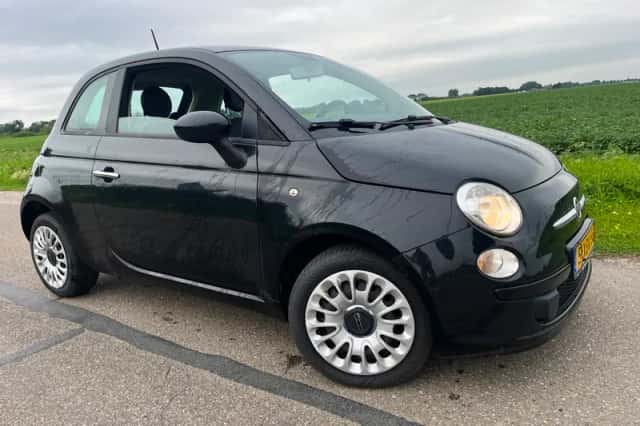 Fiat 500 (2014) thumbnail 1