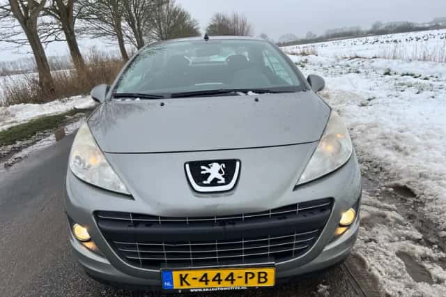 Peugeot 207 (2011) thumbnail 6