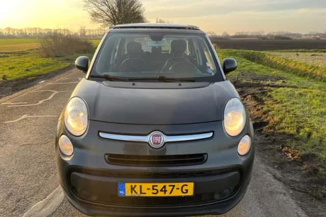 Fiat 500L (2016) thumbnail 5