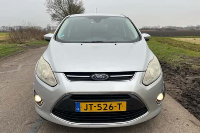 Ford C-Max (2013) thumbnail 3