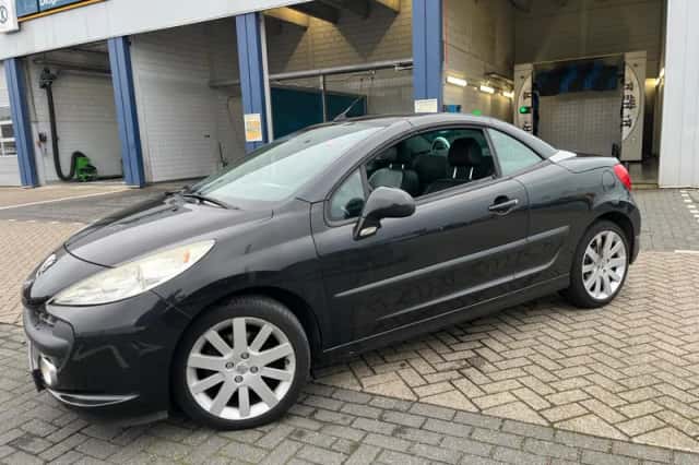 Peugeot 207 (2008) thumbnail 1