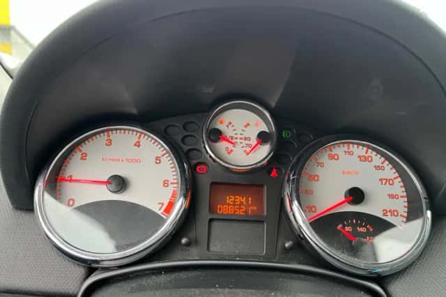 Peugeot 207 (2008) thumbnail 6