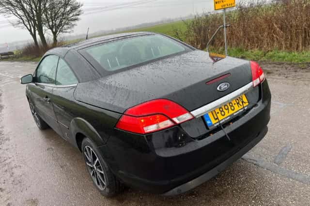Ford Focus (2008) thumbnail 4