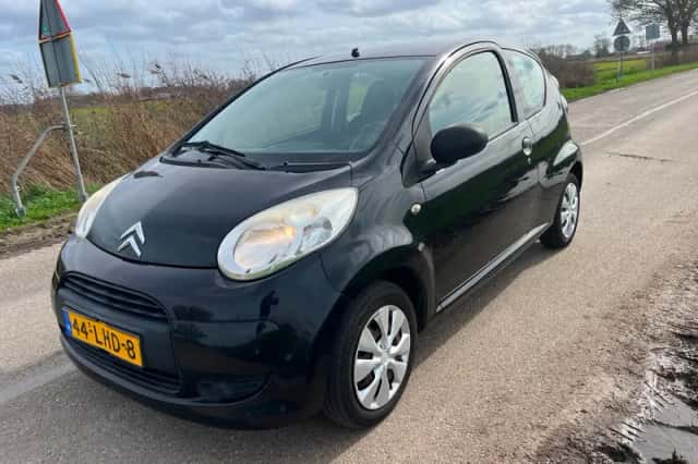 Citroën C1 (2010) thumbnail 2
