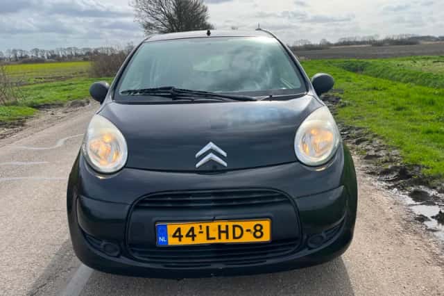 Citroën C1 (2010) thumbnail 3
