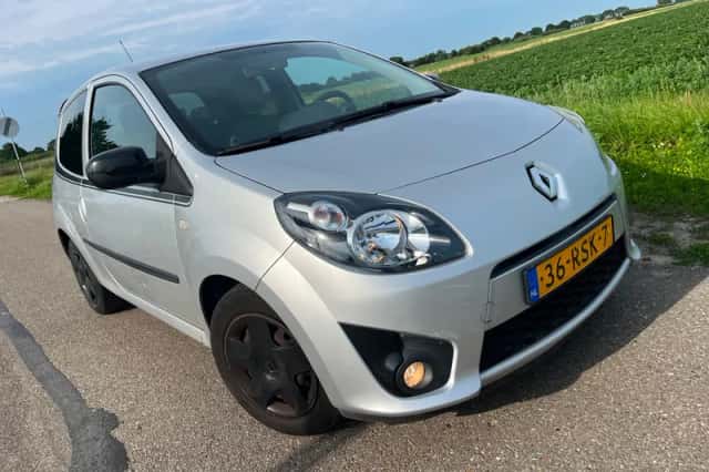 Renault Twingo (2011) thumbnail 1
