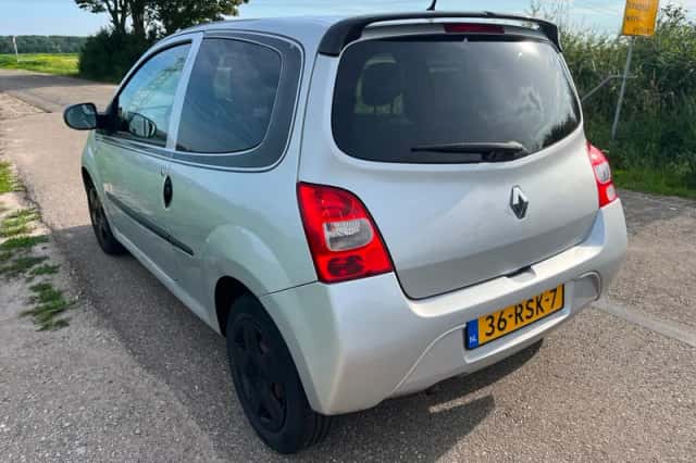 Renault Twingo (2011) thumbnail 4