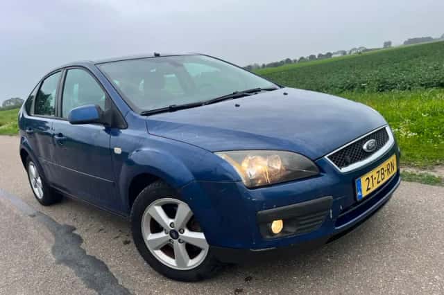 Ford Focus (2007) thumbnail 1