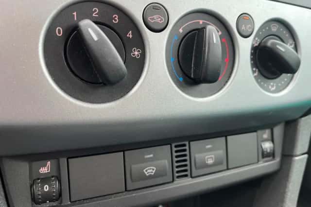Ford Focus (2007) thumbnail 3