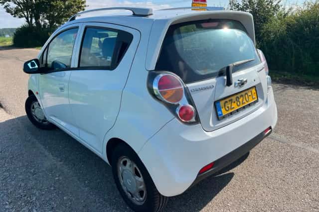 Chevrolet Spark (2010) thumbnail 6
