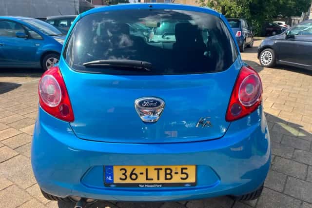 Ford Ka (2010) thumbnail 3