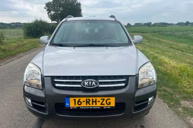 Kia Sportage (2005) thumbnail 5