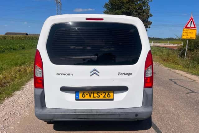 Citroën Berlingo (2011) thumbnail 2