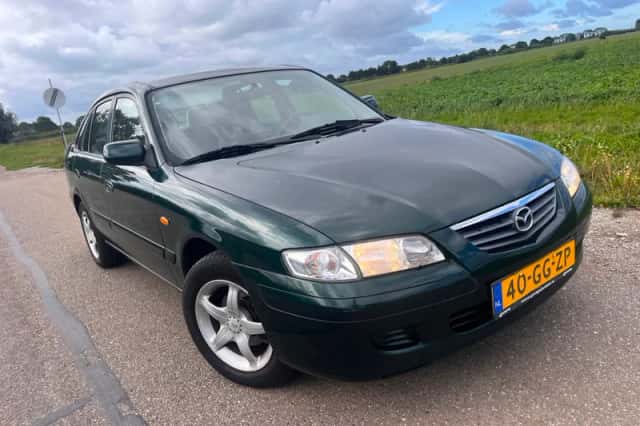 Mazda 626 (2000) thumbnail 2