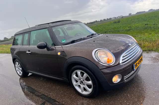 MINI Clubman (2008) thumbnail 1