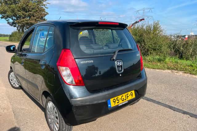 Hyundai i10 (2008) thumbnail 3