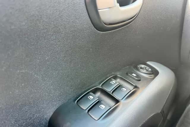 Hyundai i10 (2008) thumbnail 5