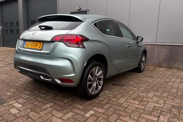 Citroën DS4 (2011) thumbnail 5