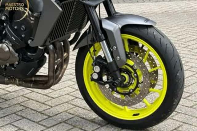 YAMAHA MT (2018) thumbnail 2