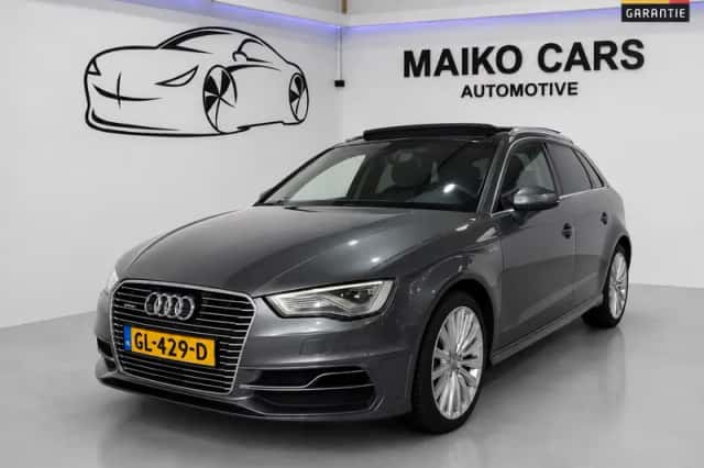 Audi A3 (2015) thumbnail 1