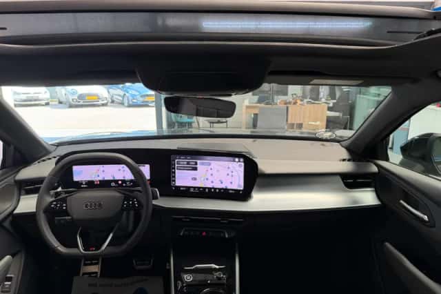 Audi Q3 (2026) thumbnail 3