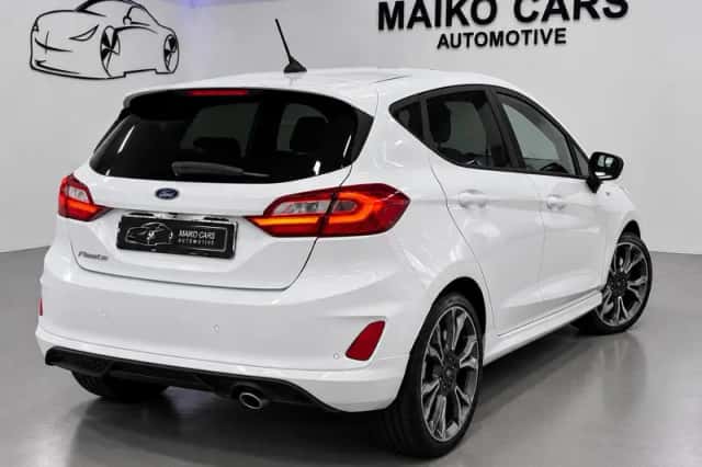 Ford Fiesta (2019) thumbnail 2