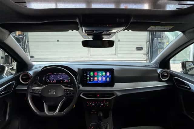 SEAT Ibiza (2021) thumbnail 3