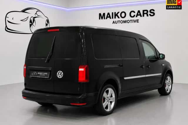 Volkswagen Caddy (2017) thumbnail 2