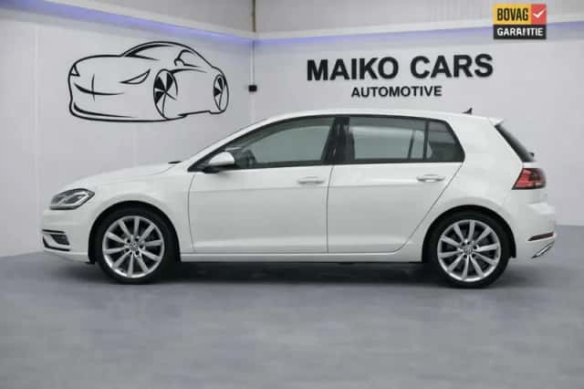 Volkswagen Golf (2019) thumbnail 5
