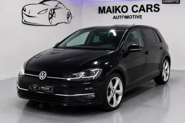 Volkswagen Golf (2019) thumbnail 1
