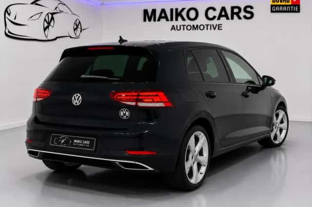 Volkswagen Golf (2019) thumbnail 5