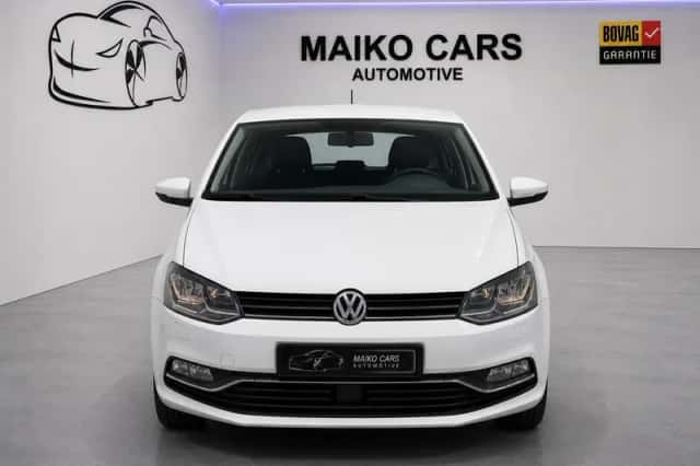 Volkswagen Polo (2016) thumbnail 4