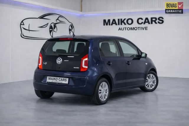 Volkswagen Up! (2015) thumbnail 2