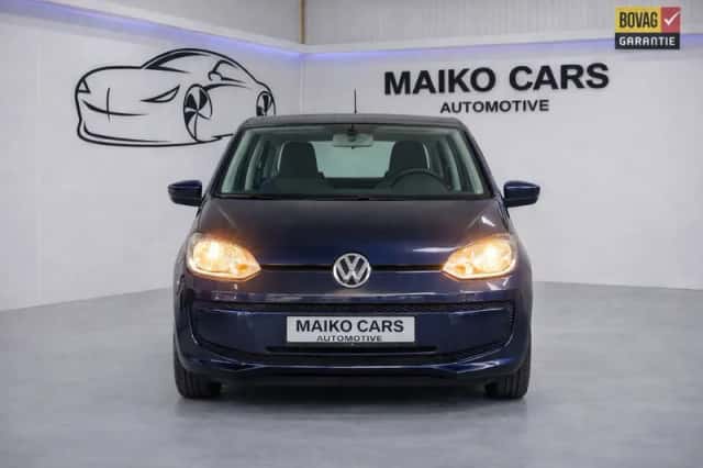Volkswagen Up! (2015) thumbnail 4
