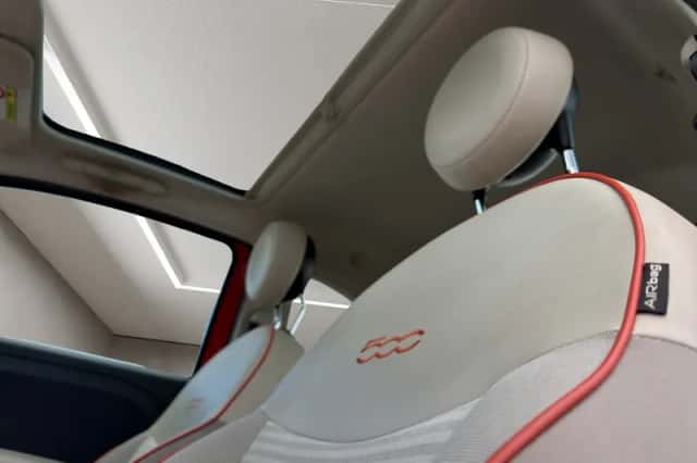 Fiat 500 (2018) thumbnail 4