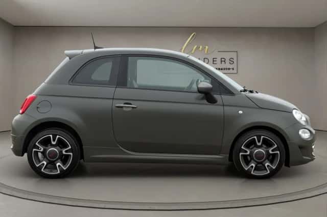 Fiat 500 (2018) thumbnail 2