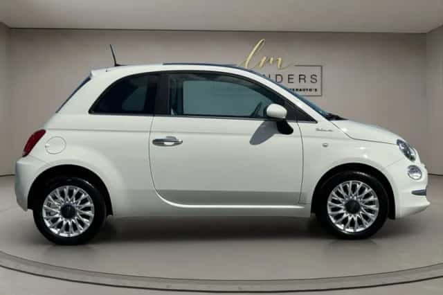 Fiat 500 (2021) thumbnail 2