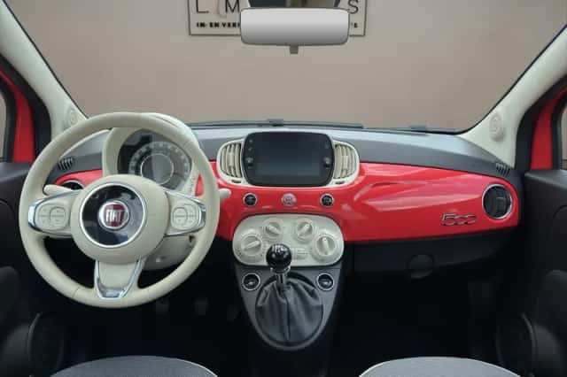 Fiat 500 (2021) thumbnail 3