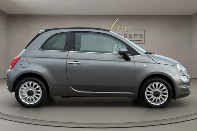 Fiat 500C (2022) thumbnail 2