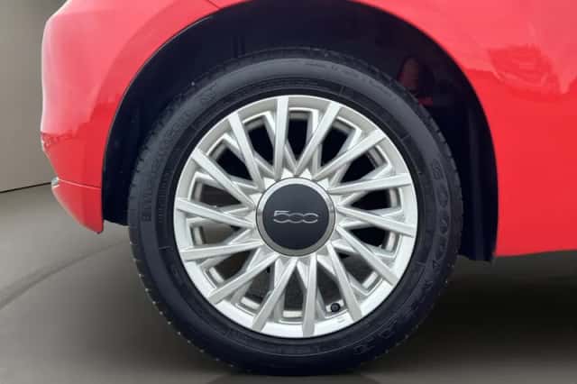 Fiat 500C (2018) thumbnail 6