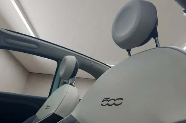 Fiat 500C (2019) thumbnail 3