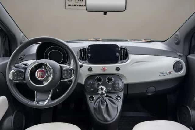 Fiat 500C (2020) thumbnail 3