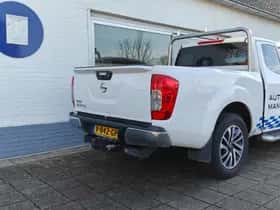 Nissan Navara (2017) thumbnail 13