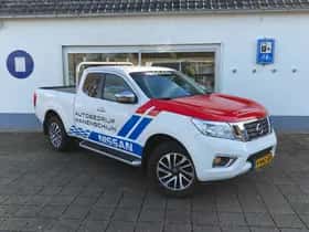 Nissan Navara (2017) thumbnail 16