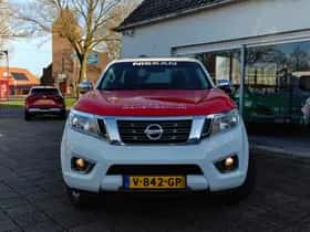 Nissan Navara (2017) thumbnail 17