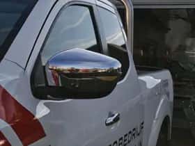 Nissan Navara (2017) thumbnail 3