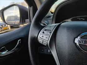 Nissan Navara (2017) thumbnail 29