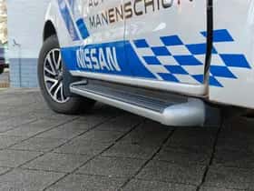 Nissan Navara (2017) thumbnail 8